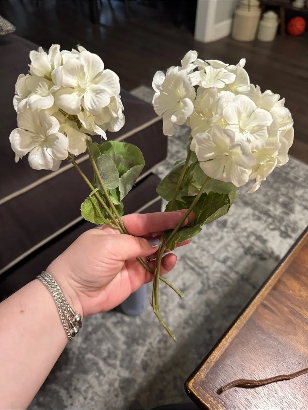 White Florals- 6 stems total